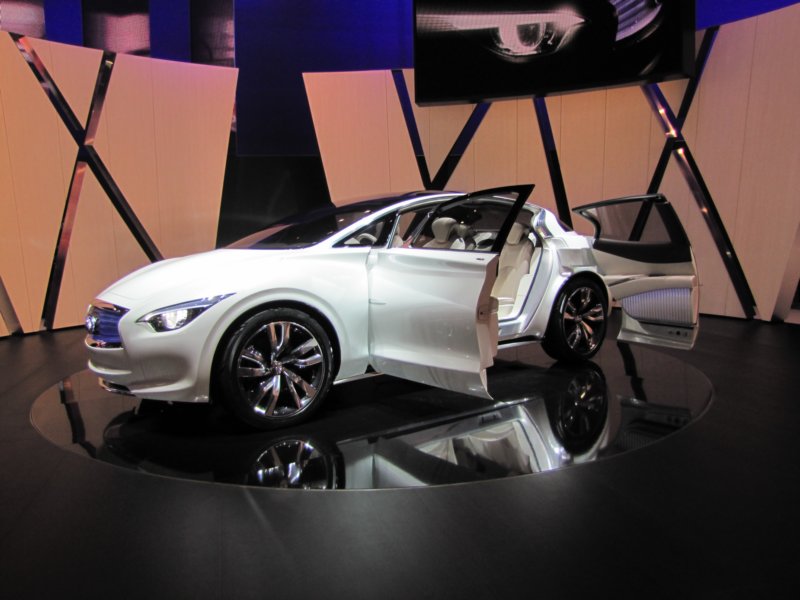 infinitietherea8.jpg