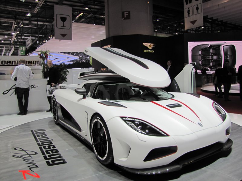 koenigseggagerar13.jpg