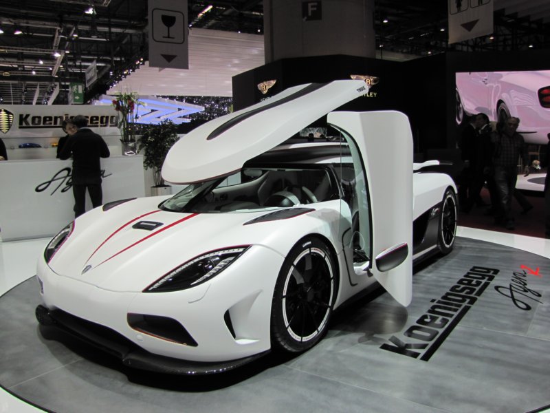 koenigseggagerar6.jpg