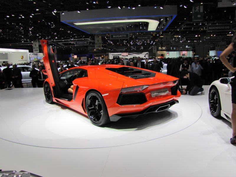 lamborghiniaventador46.jpg