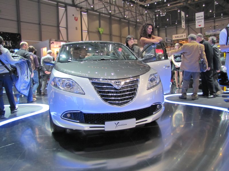 lanciaypsilon20.jpg