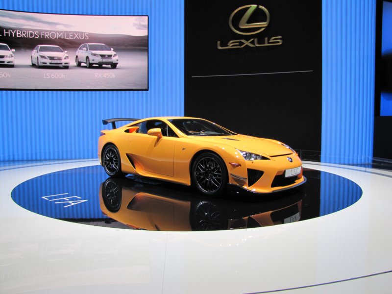 lexuslfanrburgringpackage14.jpg