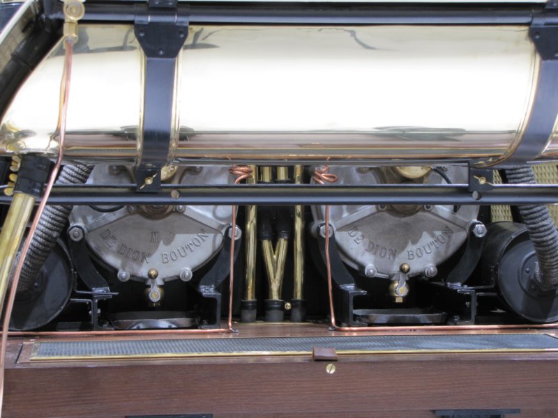 lohnerporschesempervivushybrid1900201118.jpg