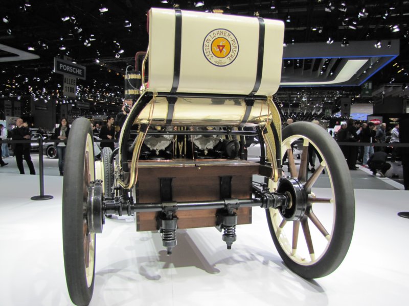 lohnerporschesempervivushybrid1900201119.jpg