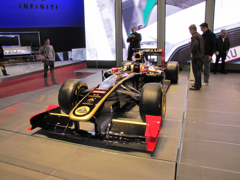 lotusrenaultgp29.jpg