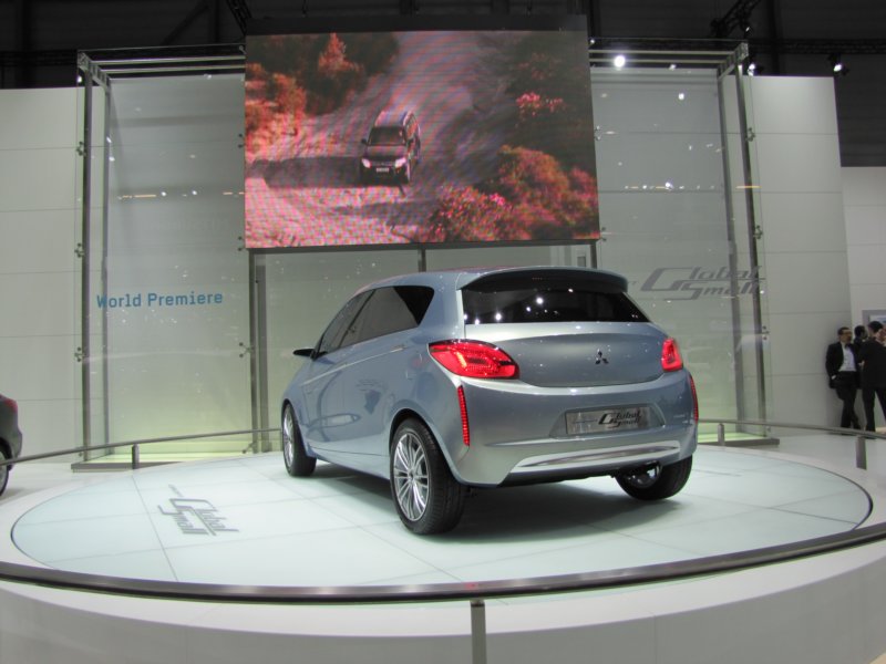 mitsubishiglobalsmallconcept38.jpg