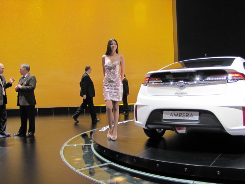 opelampera30.jpg