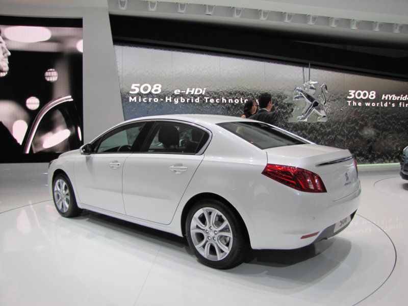 peugeot5087.jpg