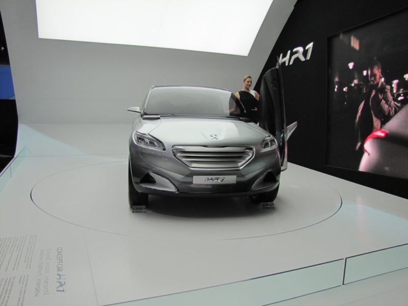 peugeothr121.jpg