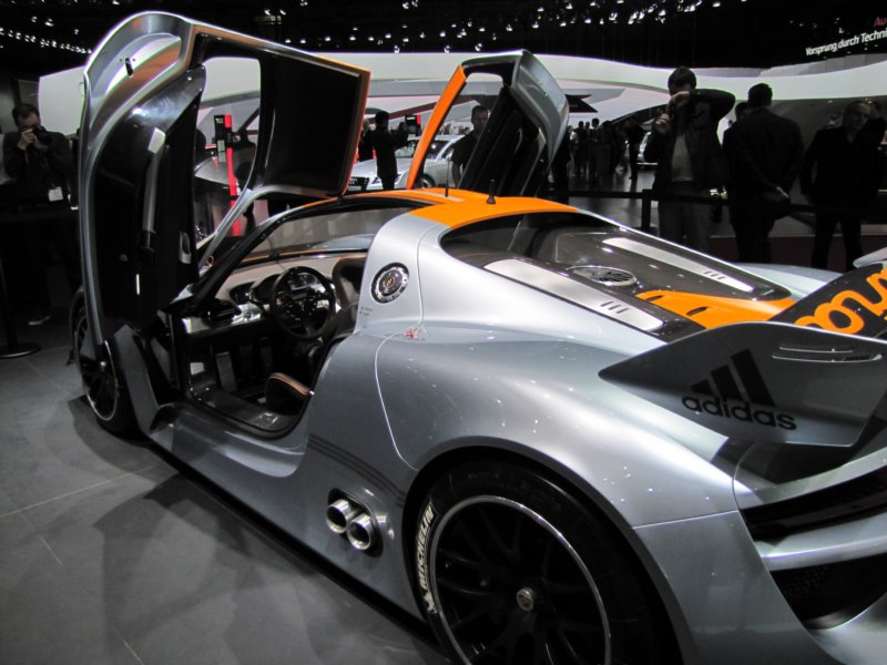 porsche918rsr2.jpg