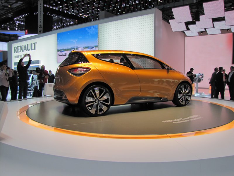 renaultrspace10.jpg