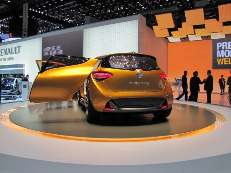 renaultrspace18.jpg