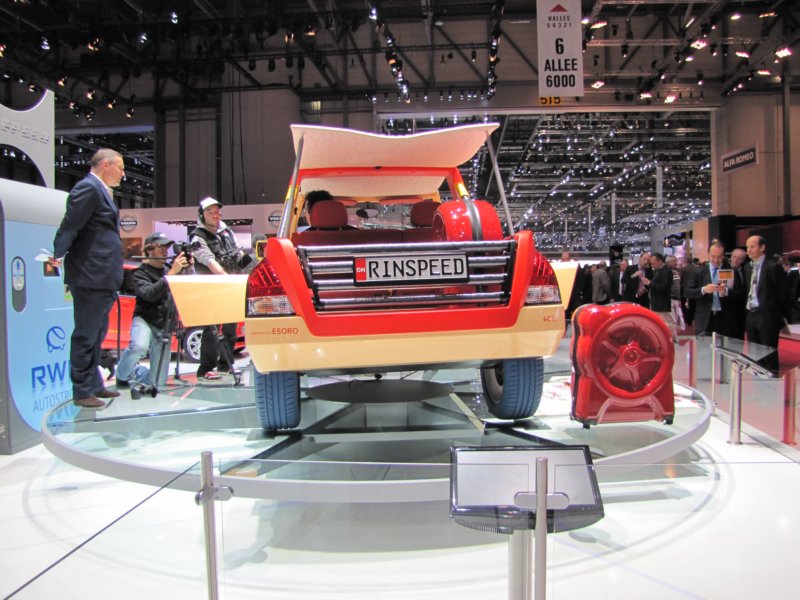 rinspeedbamboo13.jpg