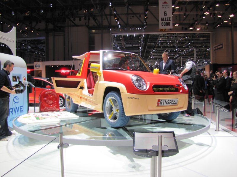 rinspeedbamboo35.jpg