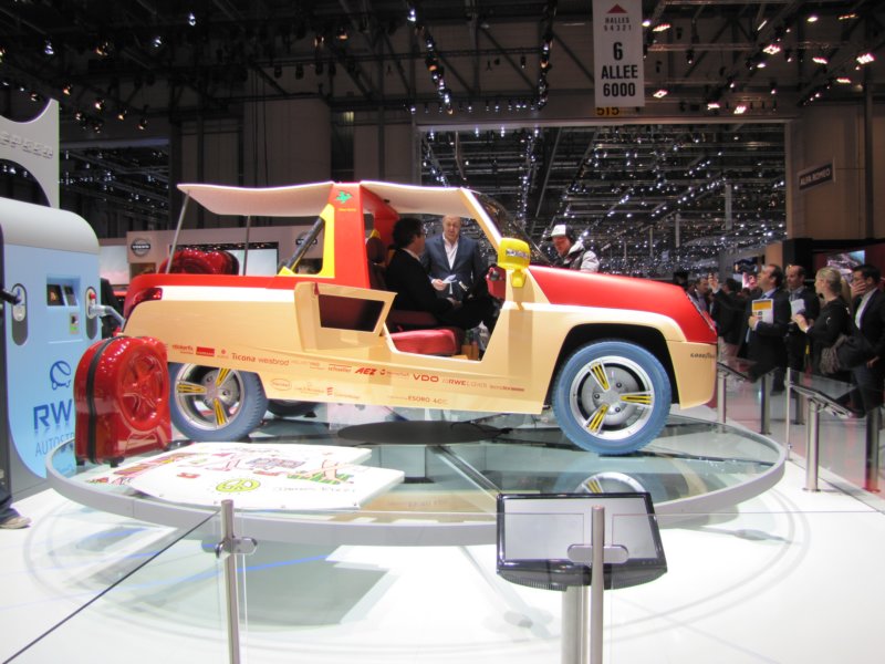 rinspeedbamboo38.jpg