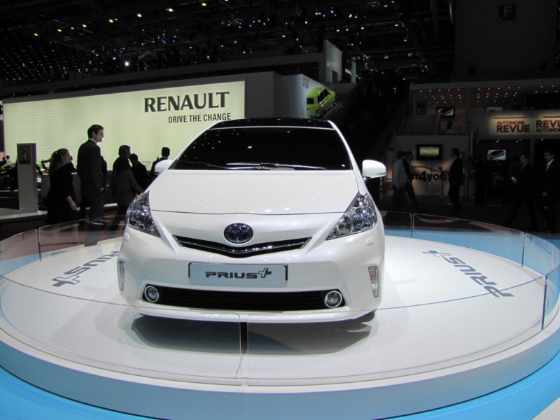 toyotaprius.jpg
