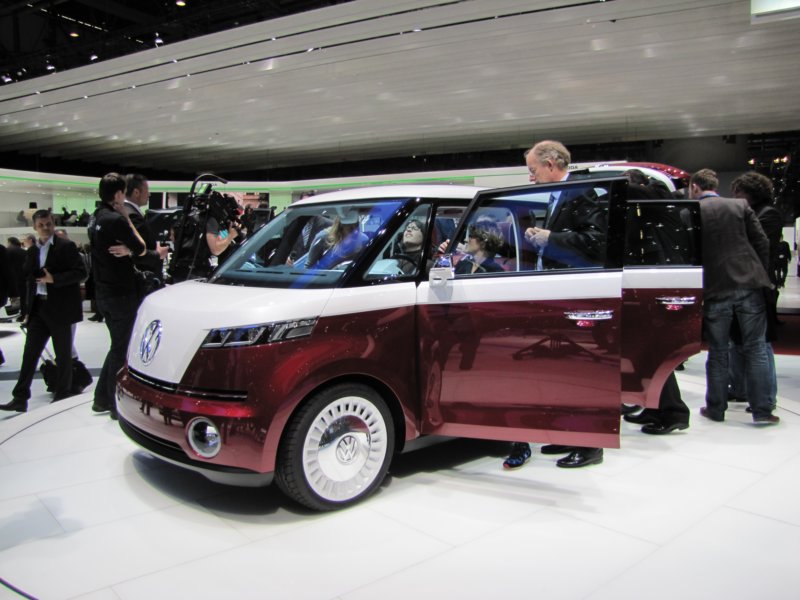 volkswagenbulliconcept11.jpg