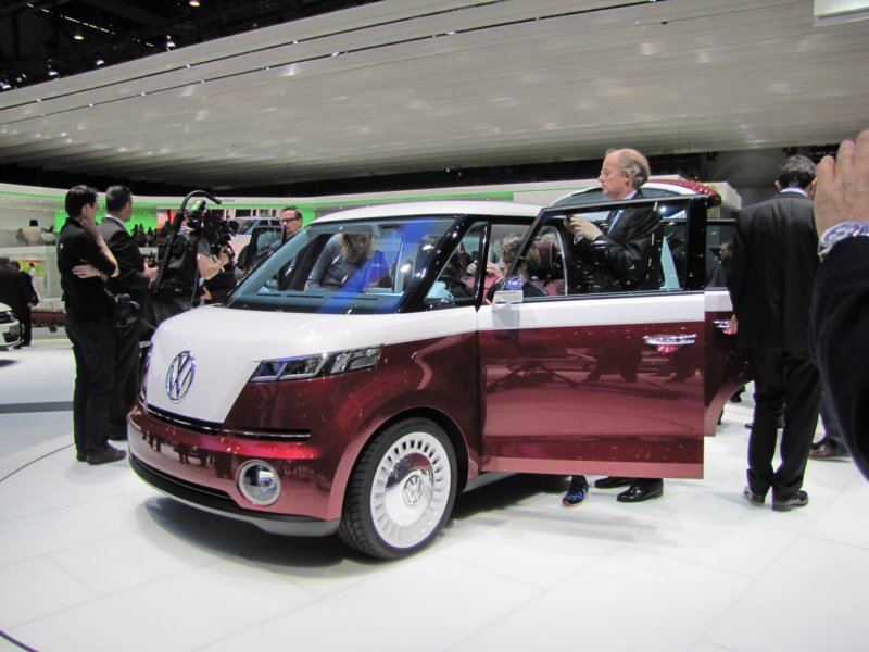 volkswagenbulliconcept13.jpg