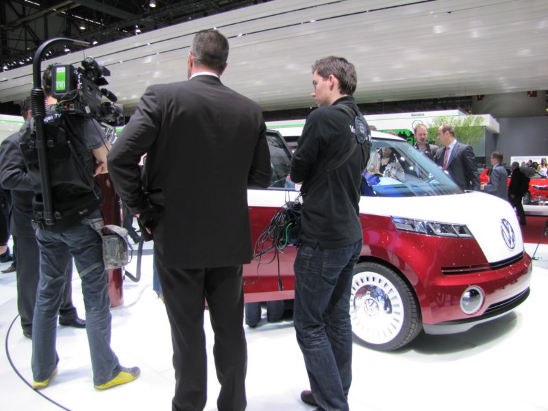volkswagenbulliconcept32.jpg