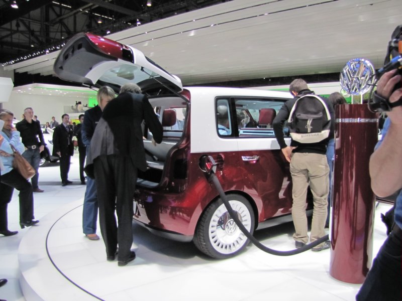 volkswagenbulliconcept34.jpg