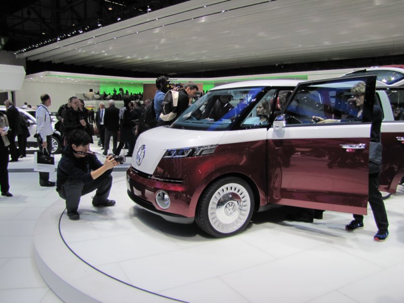 volkswagenbulliconcept36.jpg