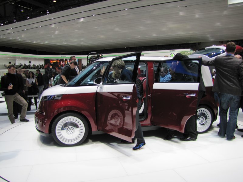 volkswagenbulliconcept5.jpg