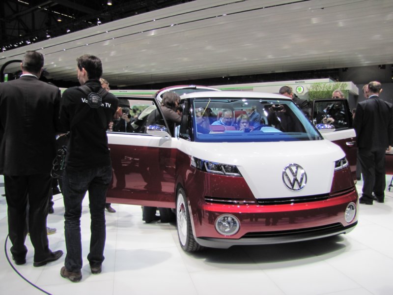 volkswagenbulliconcept50.jpg