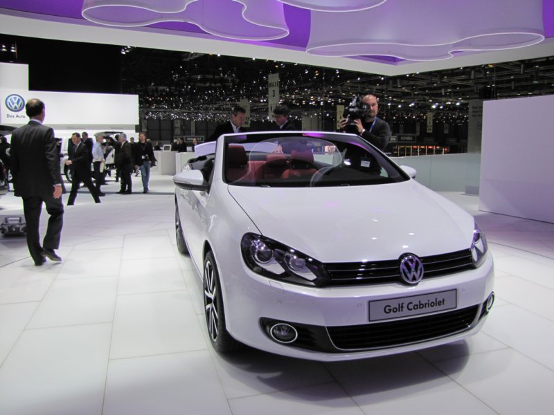 volkswagengolfcabriolet22.jpg
