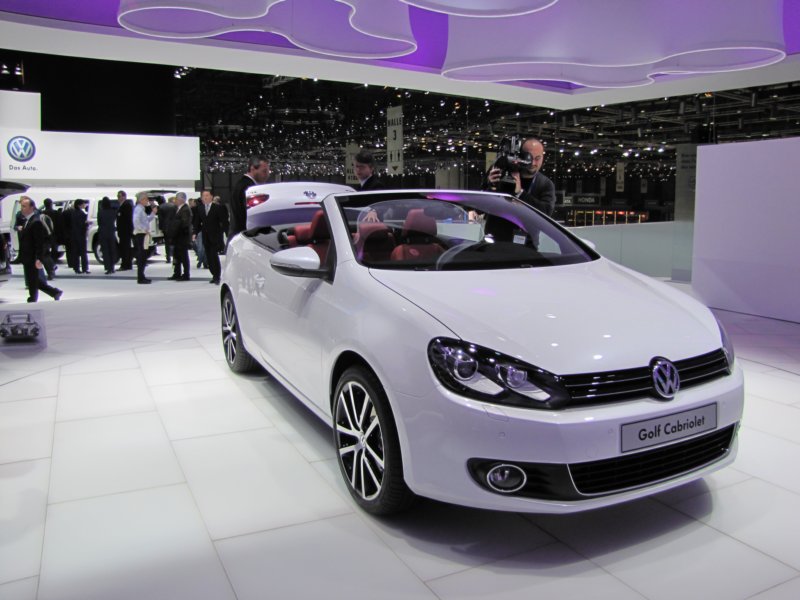 volkswagengolfcabriolet25.jpg