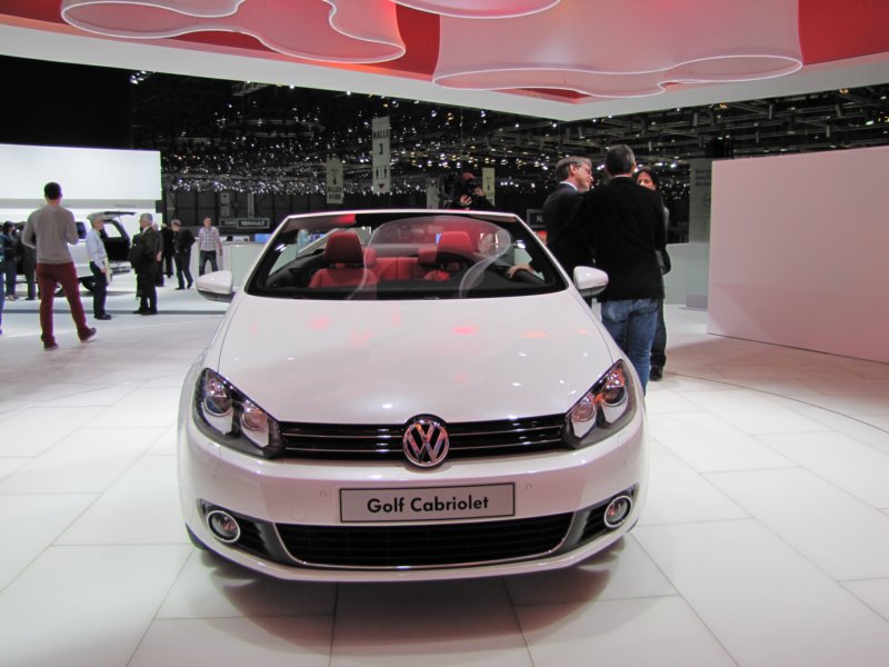 volkswagengolfcabriolet38.jpg