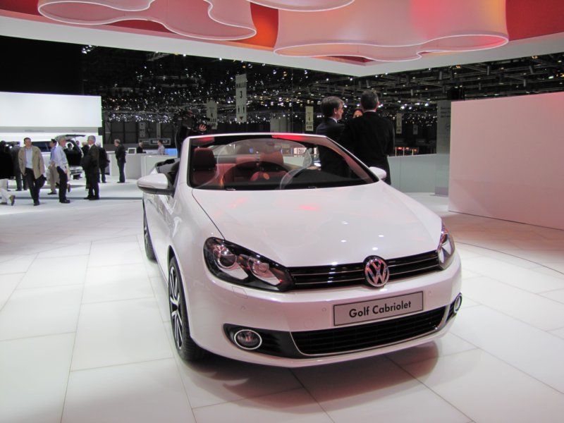 volkswagengolfcabriolet9.jpg