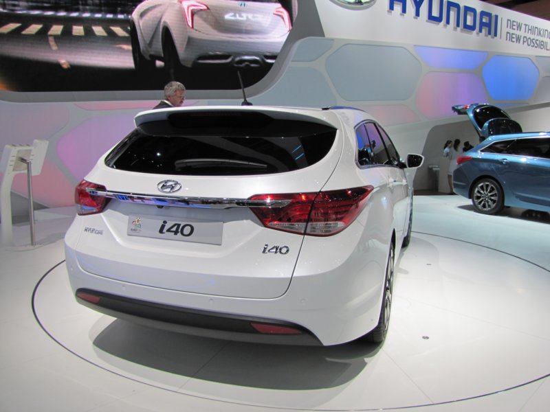 hyundaii4035.jpg