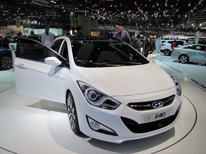 hyundaii407.jpg