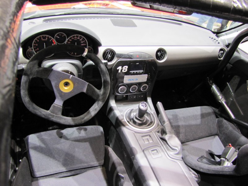 mazdamx5icerace20112.jpg