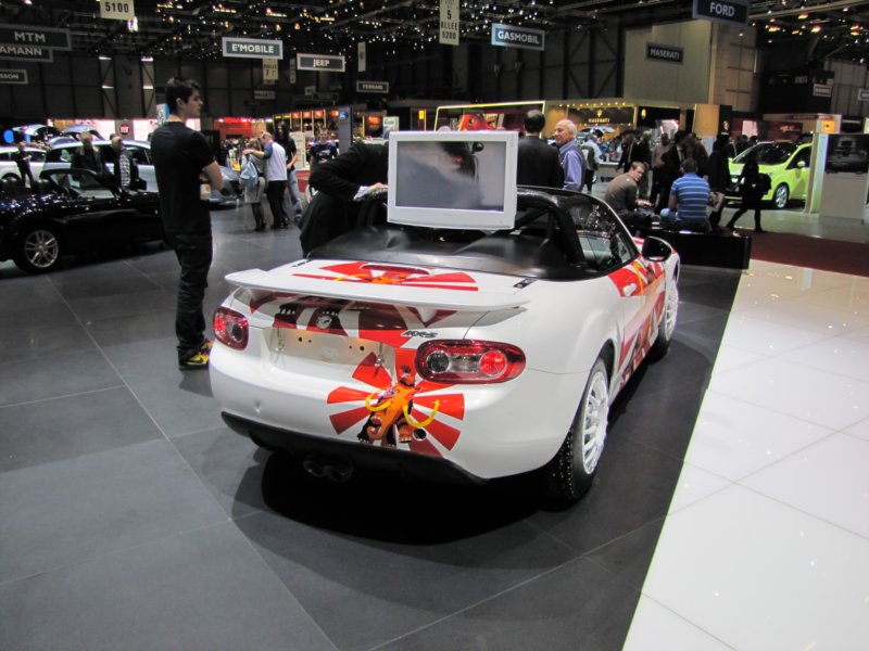 mazdamx5icerace20114.jpg