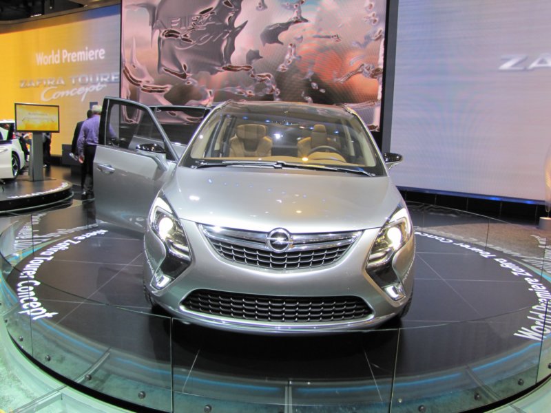 opelzafiratourer39.jpg