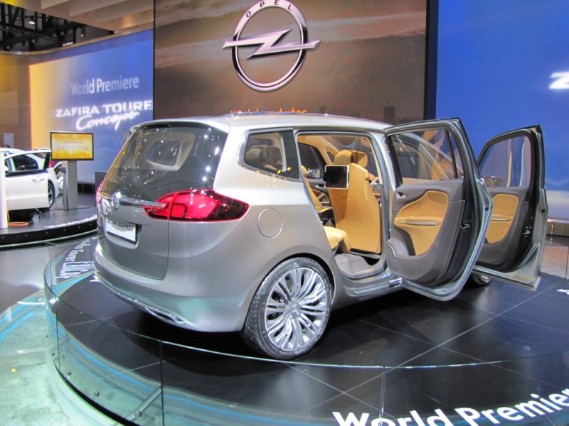 opelzafiratourer6.jpg