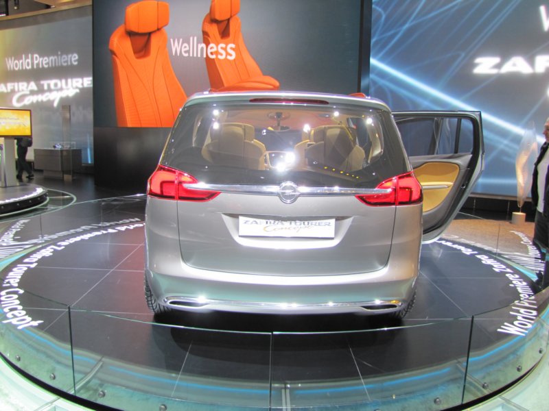 opelzafiratourer9.jpg