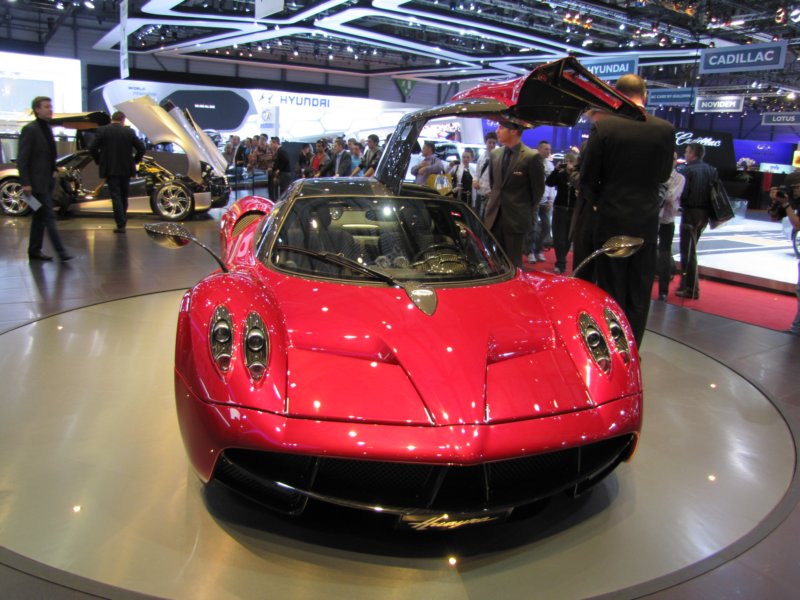 paganihuayra12.jpg