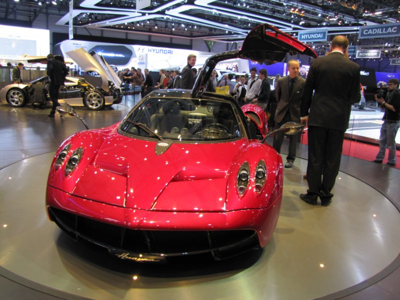 paganihuayra3.jpg