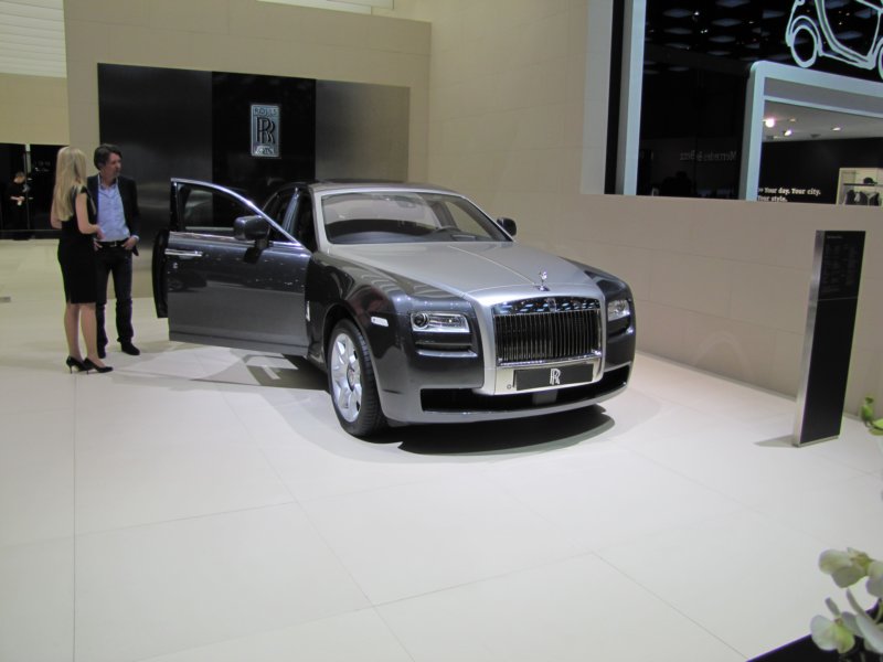 rollsroyceghost2.jpg