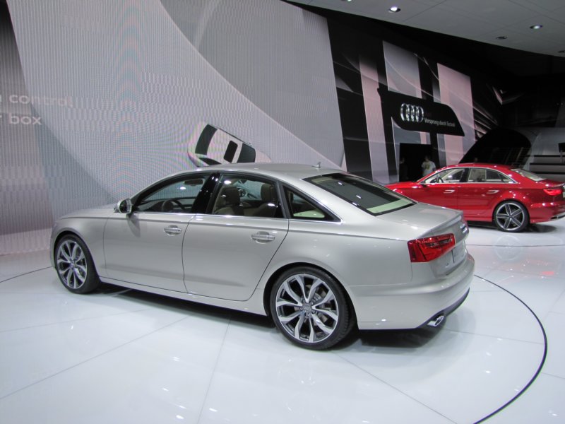 audia630tdiquattrostronic31.jpg