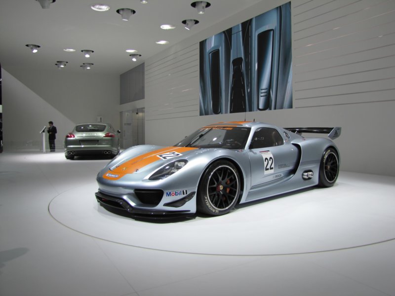 porsche918rsr16.jpg