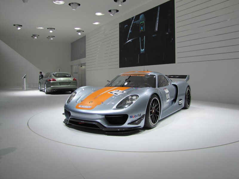 porsche918rsr18.jpg