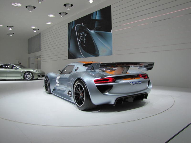 porsche918rsr28.jpg