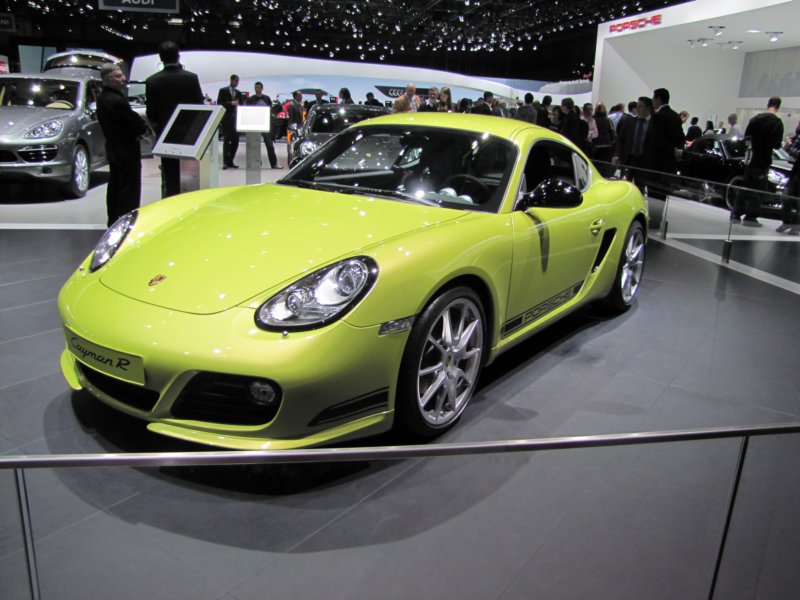 porschecaymanr3.jpg
