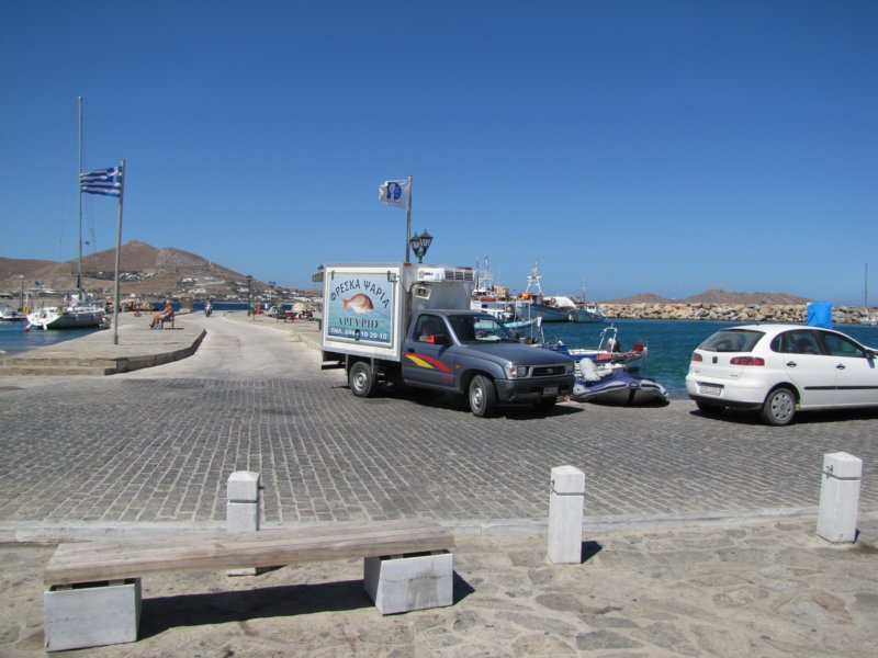 sep2011parosnaousa28.jpg