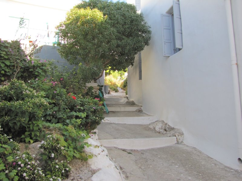 sep2011parosnaousa76.jpg
