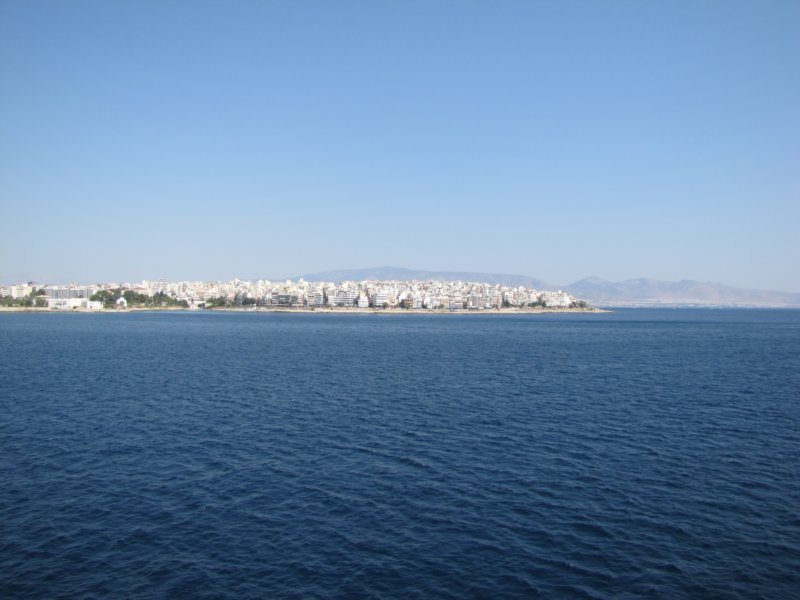 sep2011parospiraeusonbluestarparos19.jpg