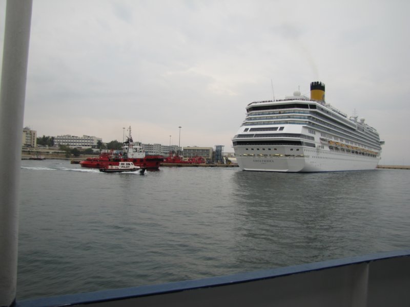 sep2011piraeussalamina16.jpg
